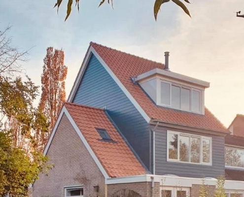 Dakrenovatie / dakopbouw met isolatie in Haastrecht | BeekBouw